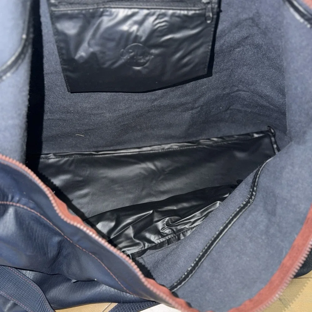 Mens Vintage Opium YSL Yves Saint Laurent Navy Blue Leather Duffle Bag